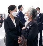 故 민평기 상사 모친, 김정숙 여사에 “왜 北에 벌벌 떠나”