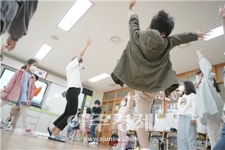 ‘찾아가는 문화공연’...코로나 시대 주목 받는다