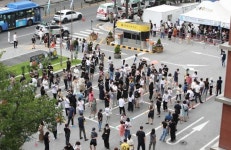 [코로나19] 서울 신규 확진자 403명…직장, 카페 등 집단감염