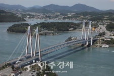 진도 서부해안로를 따라 세방낙조길까지 45km 드라이브 코스로 OK