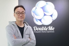 [아주초대석] 김희관 더블미 대표 현실로 나온 판타지 세상···할머니도 만들 수 있어요