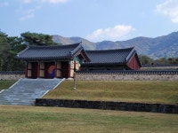 ②임진왜란에 3부자가 목숨 바친 충절의 집안