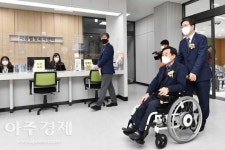 수원시, 첫 인권청사인 지동행정복지센터 현판 제막식 개최