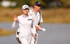 싱가포르서 시즌 시작하는 세계 1위 고진영