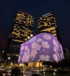 [기수정의 호텔 in] 제주 드림타워 대충 둘러봐도 1만보… 미디어파사드로 꽃피운 야경 화룡점정