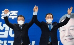 이용섭 후보 지지선언 잇따라...민형배 의원 김명선 시민총회 대표