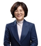 민주당 김보라 안성시장 후보, 지역 어르신들에게 최상의 복지서비스 제공 약속