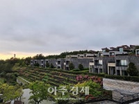 [기수정의 여행 in] 건축가 승효상이 전하는 터무니 있는 제주 이야기