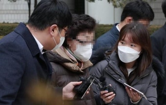 검찰, 尹대통령 장모 '납골당 의혹' 불기소 처분