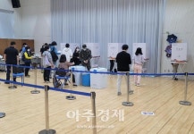 [사전투표 르포] 지역 경제가 살아나길 희망해요···MZ부터 고령층까지 단 하나의 소망