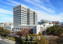 [진주소식]진주시, 진양호의 숨은 힐링 숲길 진양호반 물빛길 外