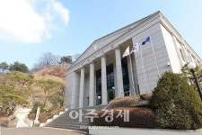 외유성 해외연수 떠나는 파주시의회…민생 돌봐야 할 책무 벗어던진 꼴