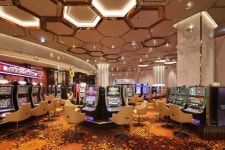 항공·크루즈 운항길 활짝…제주 카지노 회복 날개 달까?