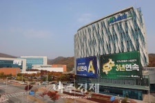 케이메디허브, 국내 최대규모… 2023년 의공학 학술대회 개최