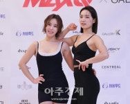 [포토] 머슬마니아 장하은, 맥스큐 2023년 1월호 커버걸 낙점