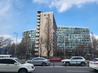 [경매시장은 여전히 냉랭] 강남아파트 줄줄이 경매 유찰…압구정도 추풍낙엽