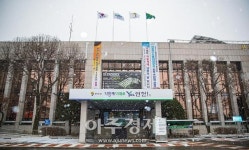 [경기 연천소식] 연천군, 공공비축미곡·시장격리곡 매입 농가 비료 지원 外