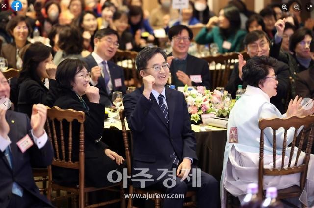 김동연 경기도지사, 여성 리더와 함께 유리천장 깨기에 강한 다짐