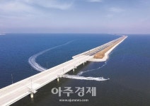 관할권이 뭐길래…군산시-김제시, 새만금 동서도로·신항만 또다시 충돌