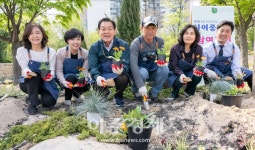 이재준 수원시장 손바닥정원, 우리나라 정원문화와 공원녹지정책 패러다임 바꿀 것