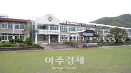화천군, 초등학교 학생 수 급감 속 다가오는 폐교 위기...학령인구 감소 대비해야