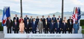 [포토] 윤석열 대통령, G7 정상회의 기념촬영