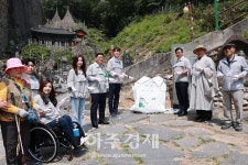 열린 My산, 진안 마이산…열린 관광지로 거듭난 진안 마이산