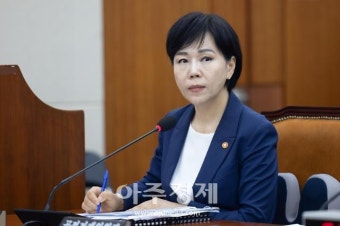 [포토] 정무위 출석한 전현희 국민권익위원장