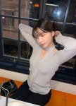 [슬라이드 포토] 박서준과 열애설 유튜버 수스, 누구? 아이유 느낌이 살짝