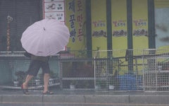 [내일 날씨] 강풍에 최고 400㎜ 물폭탄…전국이 '카눈' 영향권