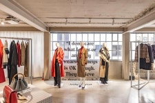 한국서 만나는 뉴욕...CJ ENM, PB 바니스 뉴욕 컬렉션 공개