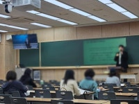 [르포] 의대 정원 확대 예상에 바빠진 엄마들...초등 준비반 문의 빗발