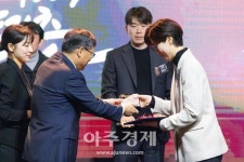 [포토] MBC경남 김현지 PD, 문체부장관 표창 수상