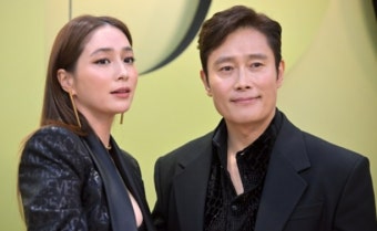 이병헌·이민정 부부, 둘째 득녀…
