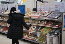 3조 클럽 벌써 10개…불황에도 식품사 실적 날았다