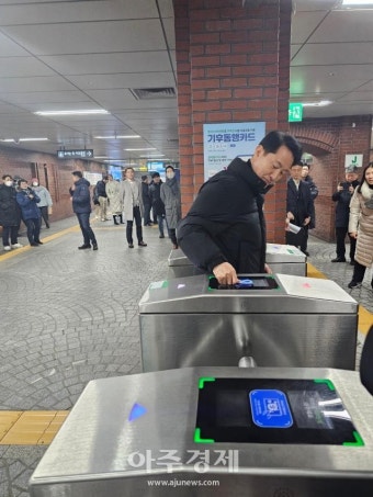 오세훈, 기후동행카드 현장점검...