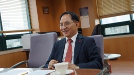 [이제는 교육개혁] ② 이재희 국제언어대학원대학교 총장 AI가 의존하는 언어 전문가 키워야