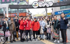 이종화 예비후보, 설맞이 전 신평리‧원고개시장 장보기 행사 진행