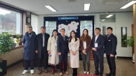 몽골 국회의원 보좌관 3명 밀양시농업기술센터 견학