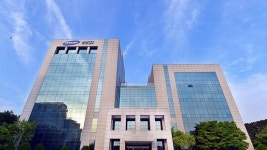 [특징주] 삼성SDI, 46파이 배터리 양산 발표에 강세