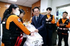 최대호 안양시장, 부림119안전센터 찾아 구급대원 노고 격려