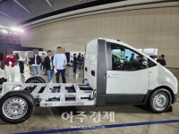 지하주차장도 승하차도 쉽게…현대차, 물류배송 특화 ST1 출시