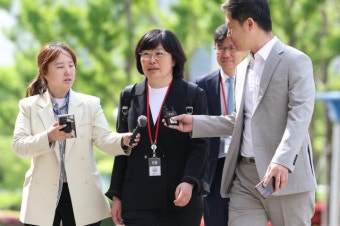 공수처, '채상병 사건' 유재은 국방부 법무관리관 재소환