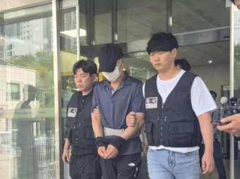 '강남 모녀 살해' 박학선 구속송치