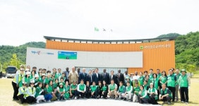 투아데레 중앙아프리카공화국 대통령, 구미 방문…새마을운동 배우다