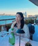 [슬라이드 포토] 베니스 제대로 홀린 송혜교...박솔미 