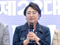 [포토] 인사말하는 김선민 조국혁신당 국회의원