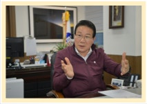 [인터뷰] 김진홍 부산 동구청장 미래 지향적 도시로 거듭나는 동구, 새 희망 쏘다