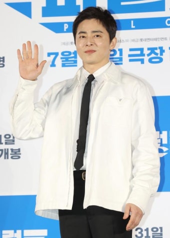'파일럿' 조정석 