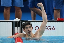 [파리올림픽 2024] '남자 자유형 100m 세계 신기록' 판잔러에 中 열광